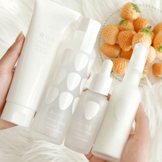 White Ichigo Organic Tech-Essence 120ml MaysonBeauty